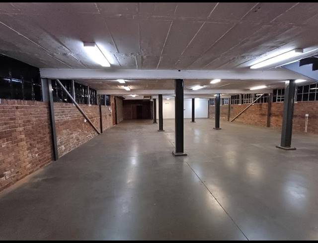 INDUSTRIAL PROPERTY TO RENT IN HENNOPSPARK